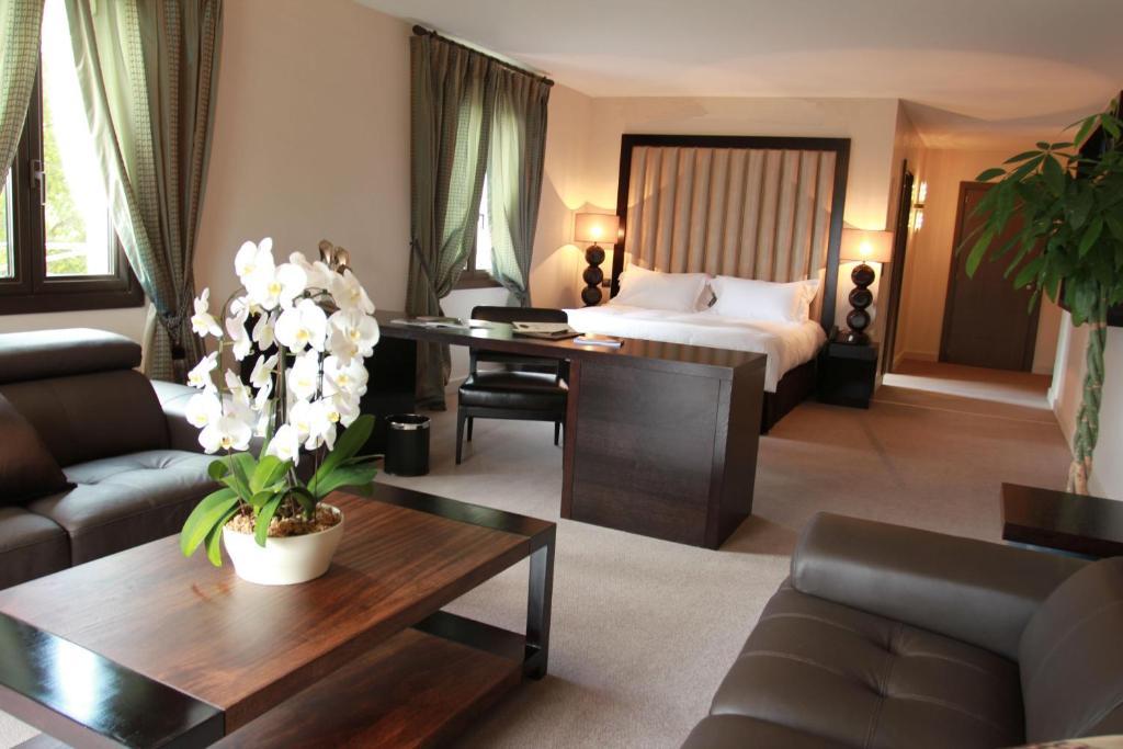 Le Daya Hotel & Spa - Boutique Hotel Roquebrune-sur Argens Ruang foto