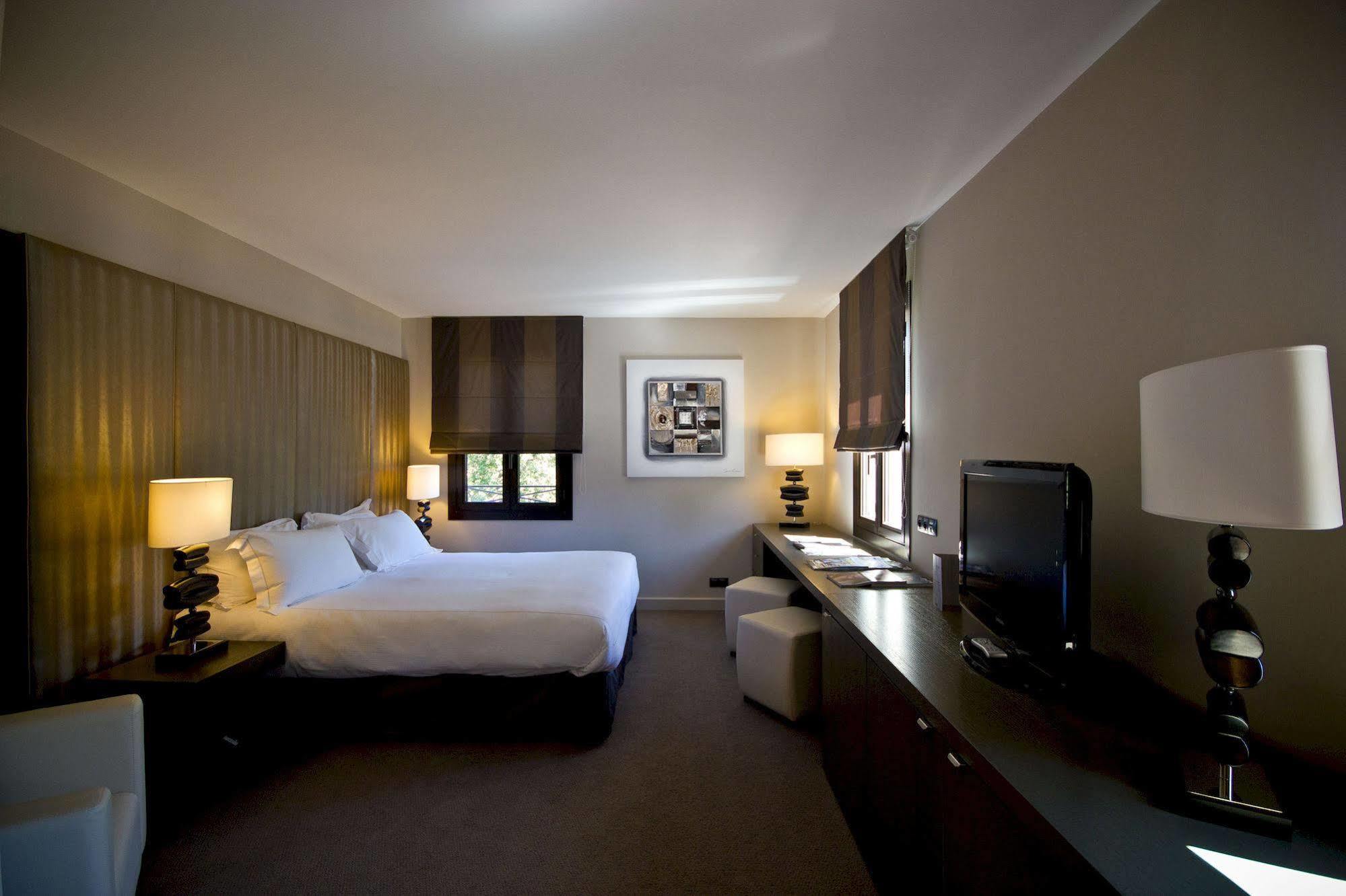 Le Daya Hotel & Spa - Boutique Hotel Roquebrune-sur Argens Bagian luar foto